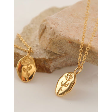 Rose Pendant Necklace – Gold Plated