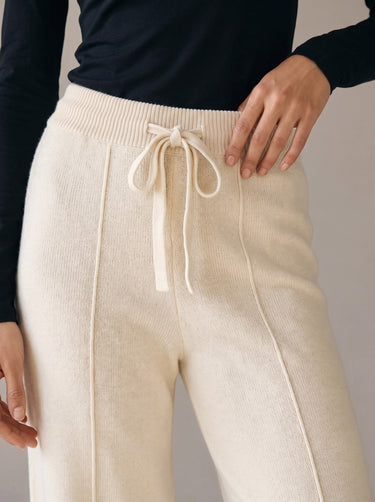 Knit wide-leg drawstring pants, waistband detail