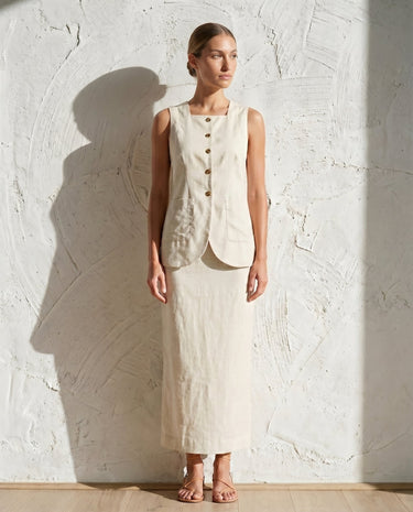 Cream wide-fit set, view 2 – Moriel Heritage