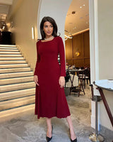 Wine red