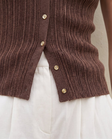 Cosima Tank, scalloped hem and gold-tone buttons close-up – Moriel Heritage