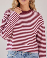 Everyday Stripe in burgundy and pink — close-up of the ribbed contrast crew neckline