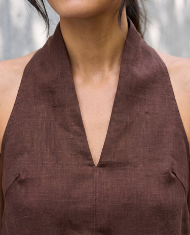 The Floriene Linen Blend Halter in coffee — close-up of the V neckline
