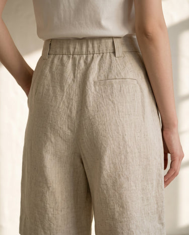 Linen shorts, elasticated back waistband close-up – Moriel Heritage
