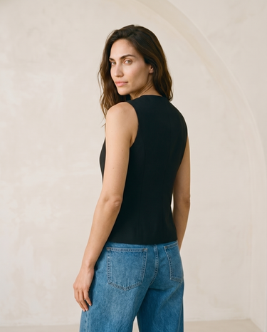 Brown polyester vest – Moriel Heritage