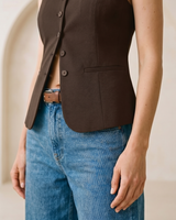 White polyester vest – Moriel Heritage