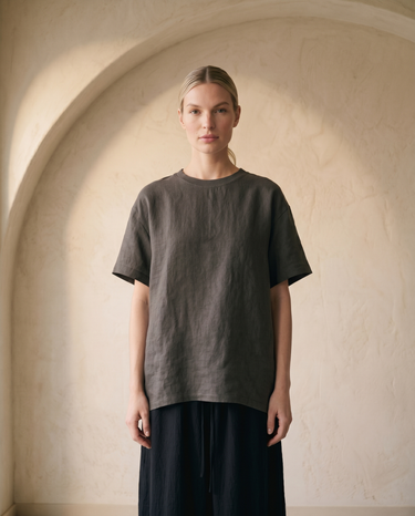 The Cove Linen Tee