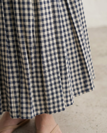 Black & White Grid skirt, view 3 – Moriel Heritage