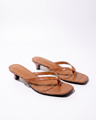 The Saskia Kitten Heel